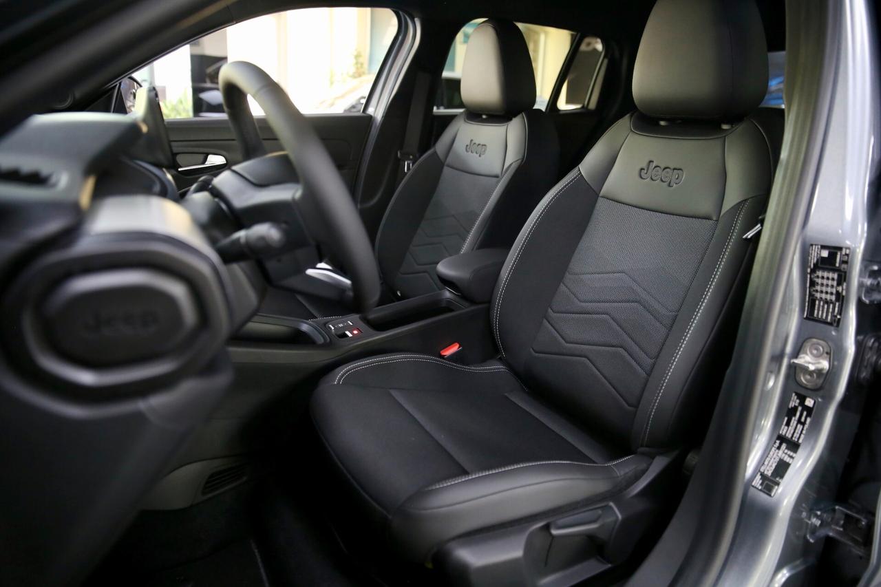 Jeep Avenger 1.2 Turbo 110 cv MHEV Black Edition DTC_NUOVA KM0