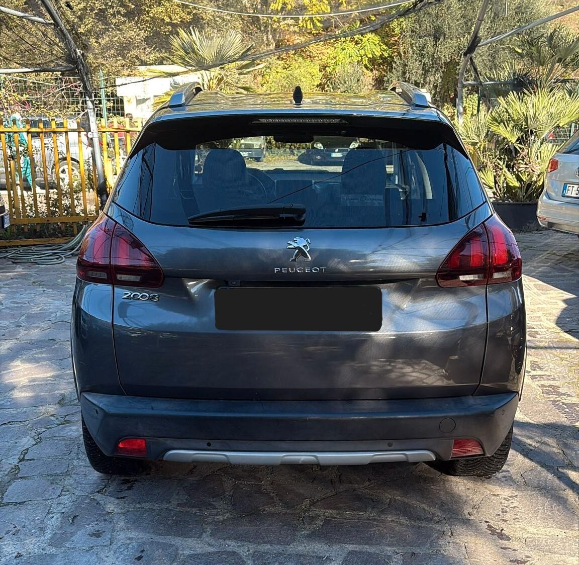 Peugeot 2008 PureTech Turbo 110 EAT6 S&S Black Matt