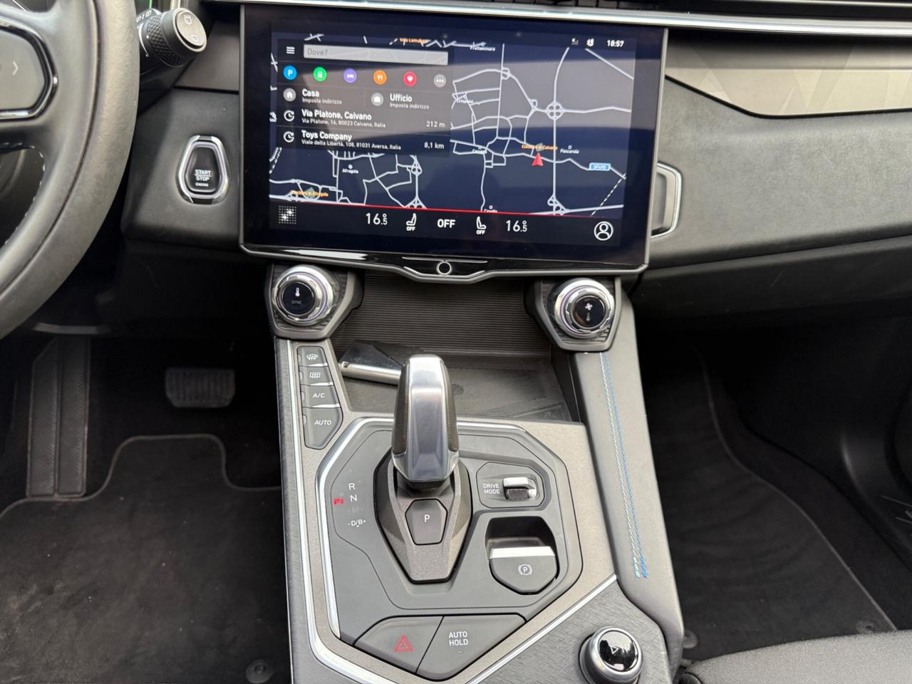 Lynk&co 01 PHEV 2022 10.00KM