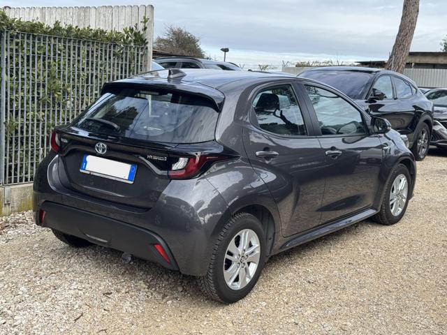 TOYOTA Yaris HYBRID BUSINESS 1.5cc 92cv BRAKE ASSIST TELECAM