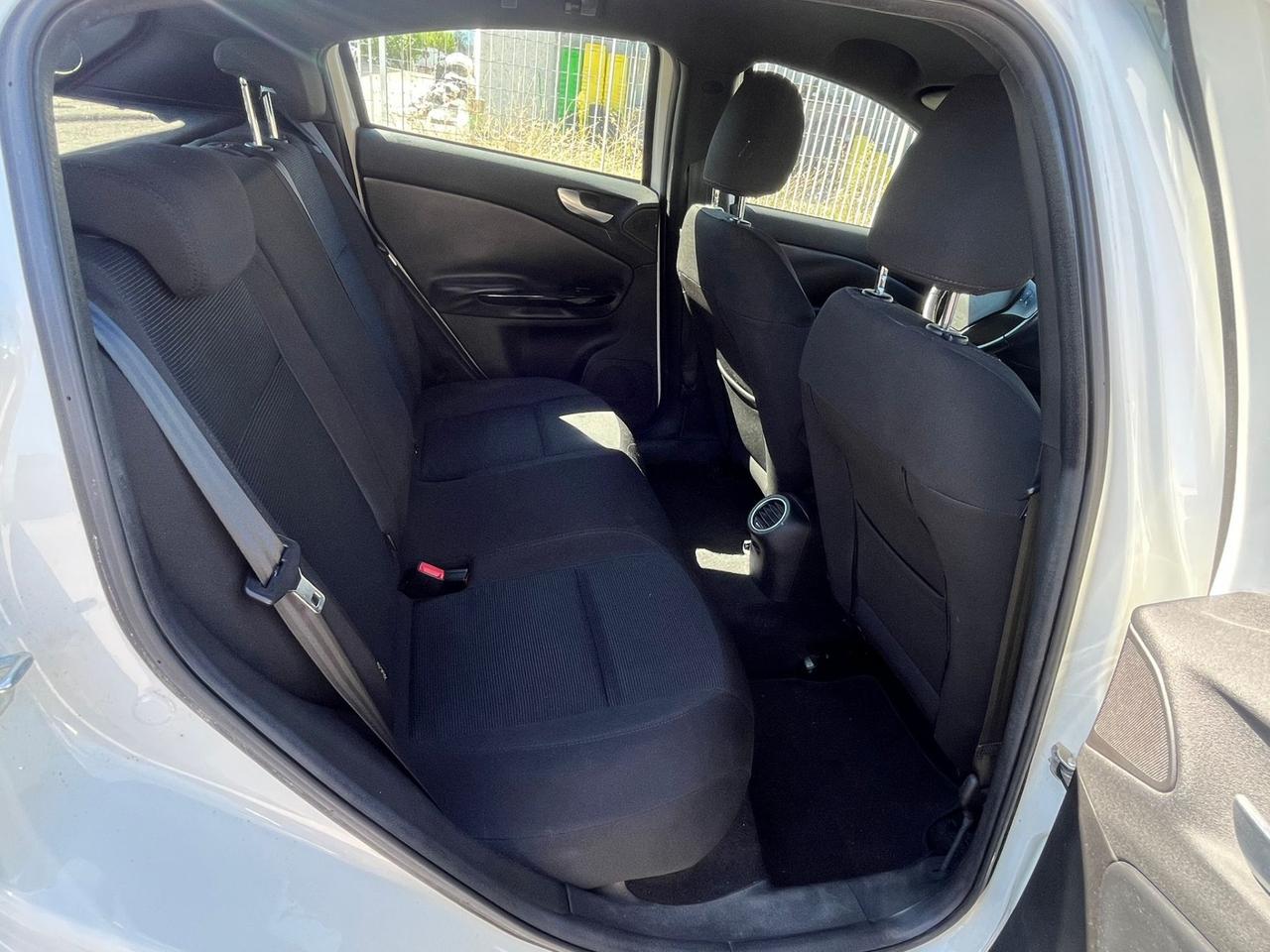 Alfa Romeo Giulietta 1.6 JTDm-2 105 CV Distinctive