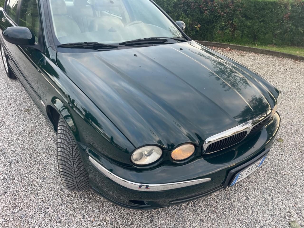 Jaguar X-Type 2.2D cat Wagon Executive