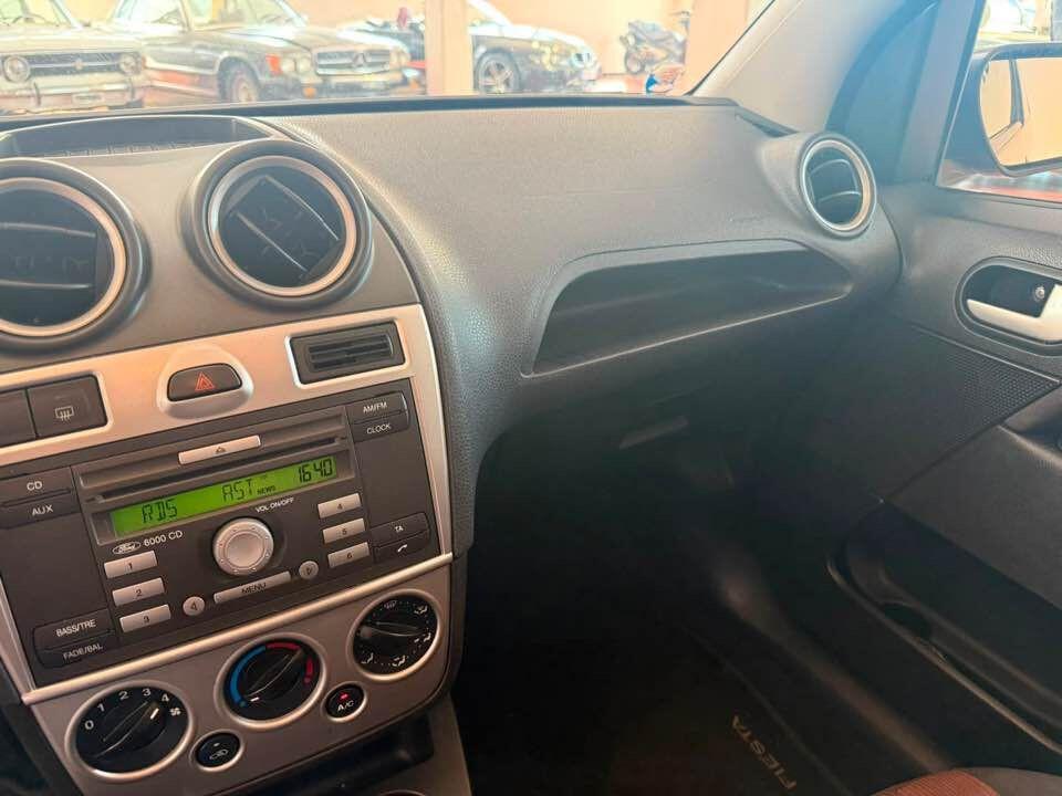 Ford Fiesta 1.4 TDCi 3p. Ghia