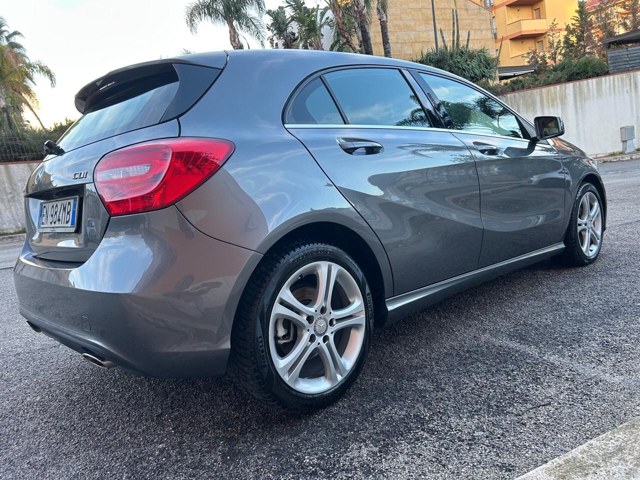 Mercedes-benz A 180 CDI Premium km verificati