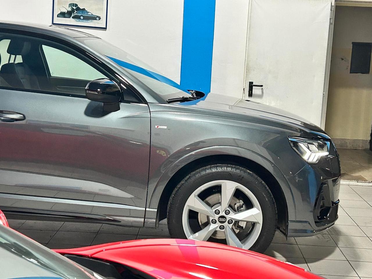 Audi Q3 35 TDI S line edition