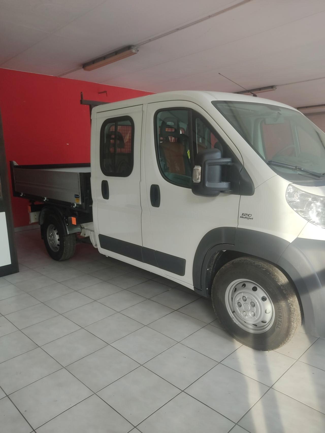 Fiat Ducato 33 2.3 MJT PLM-DC Cabinato