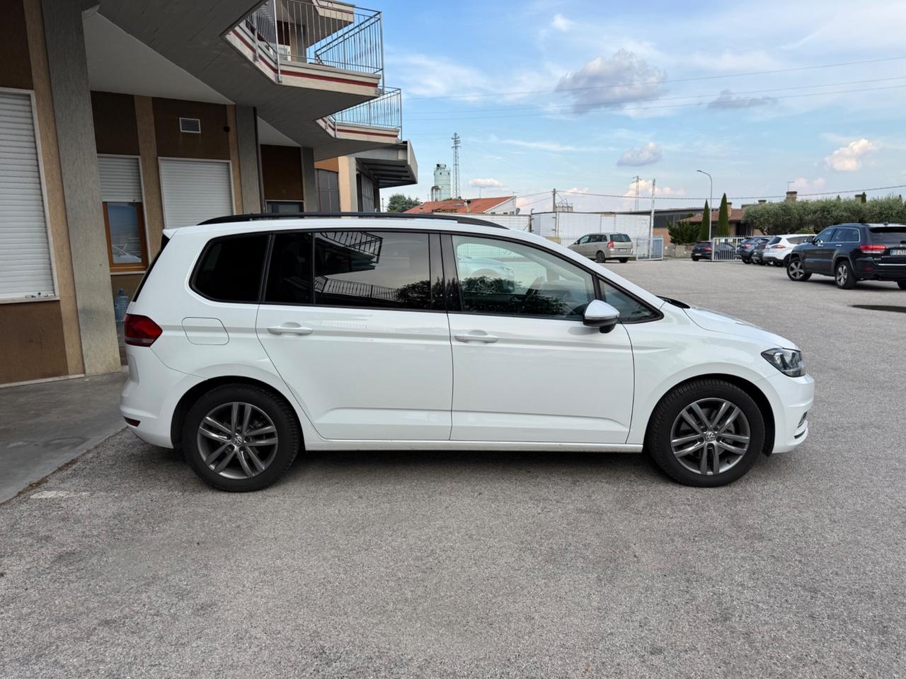 Volkswagen Touran 2.0 TDI 150 CV - 7 POSTI
