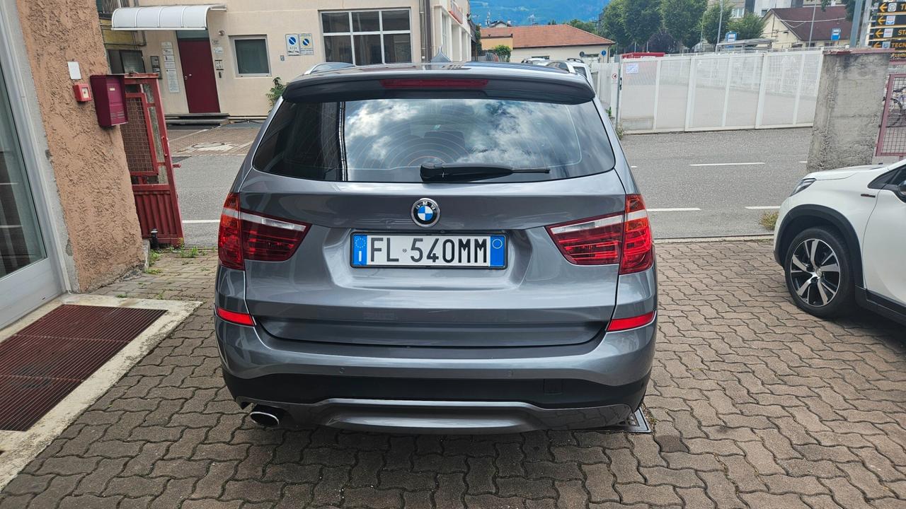 Bmw X3 xdrive20d auto 190 CV NAVY-CAMERA-LED