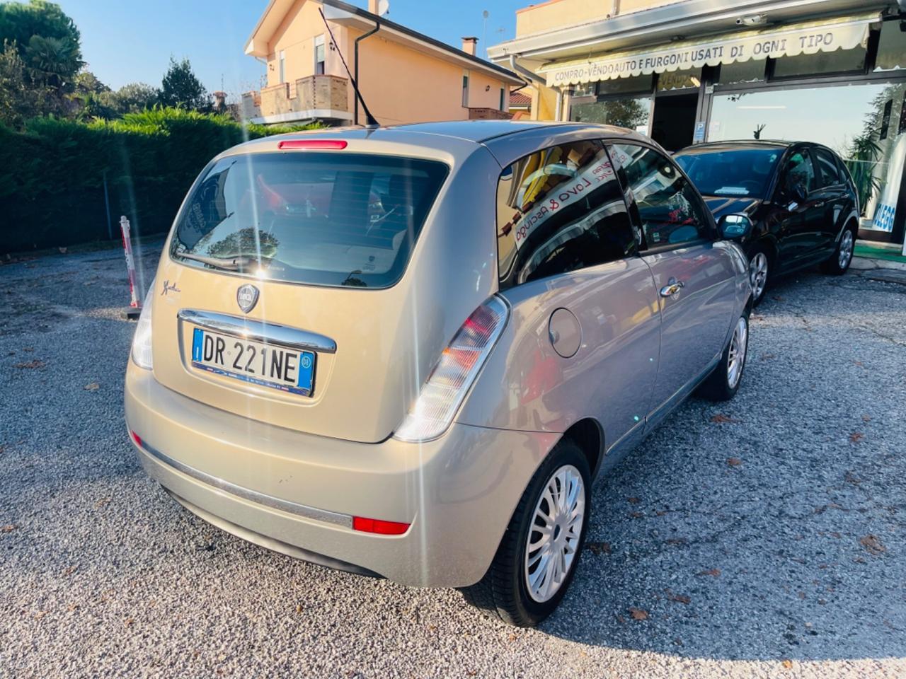 Lancia Ypsilon 1.2 111.000km!!! Ok Neopatentati