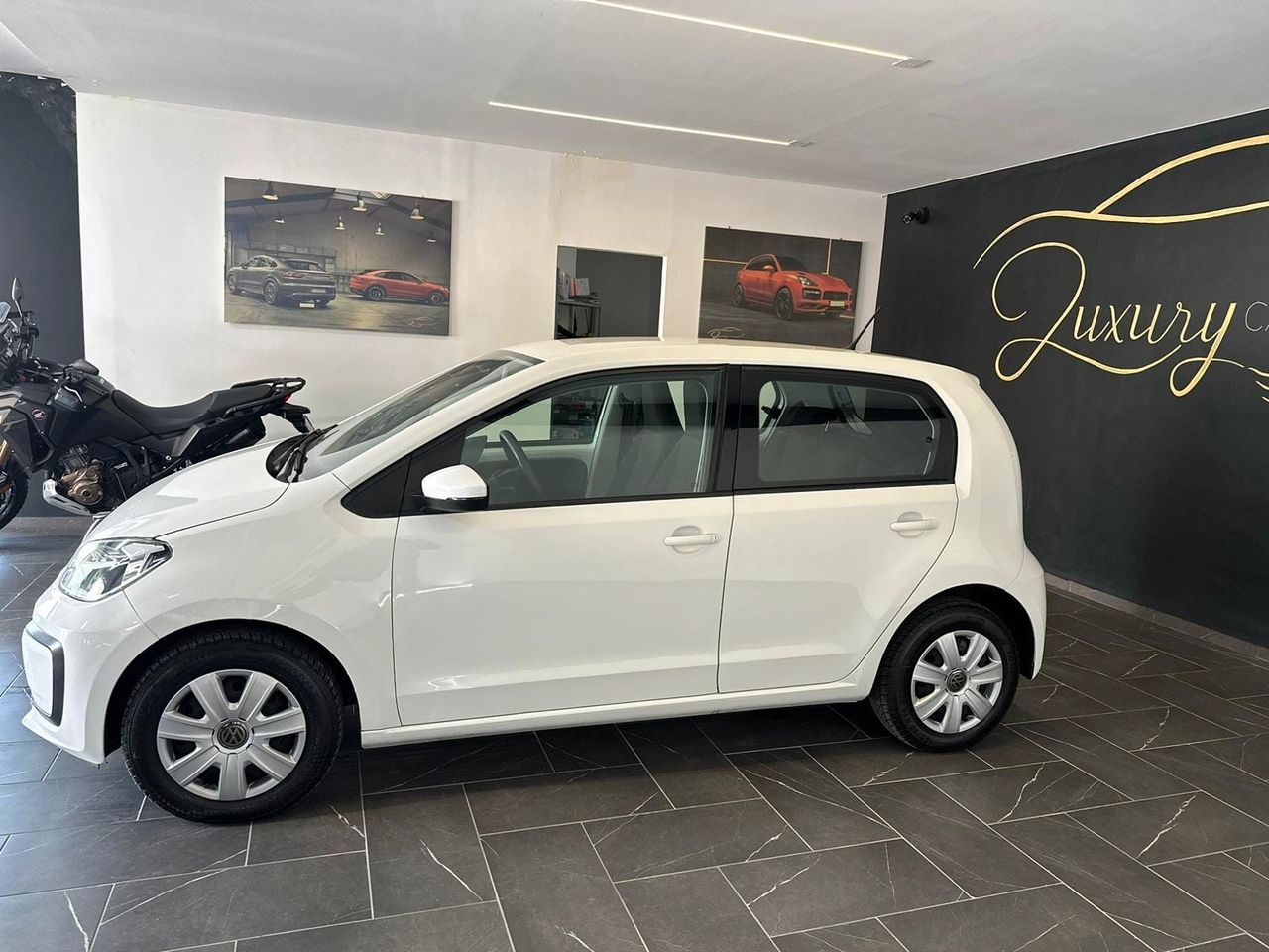 Volkswagen Up