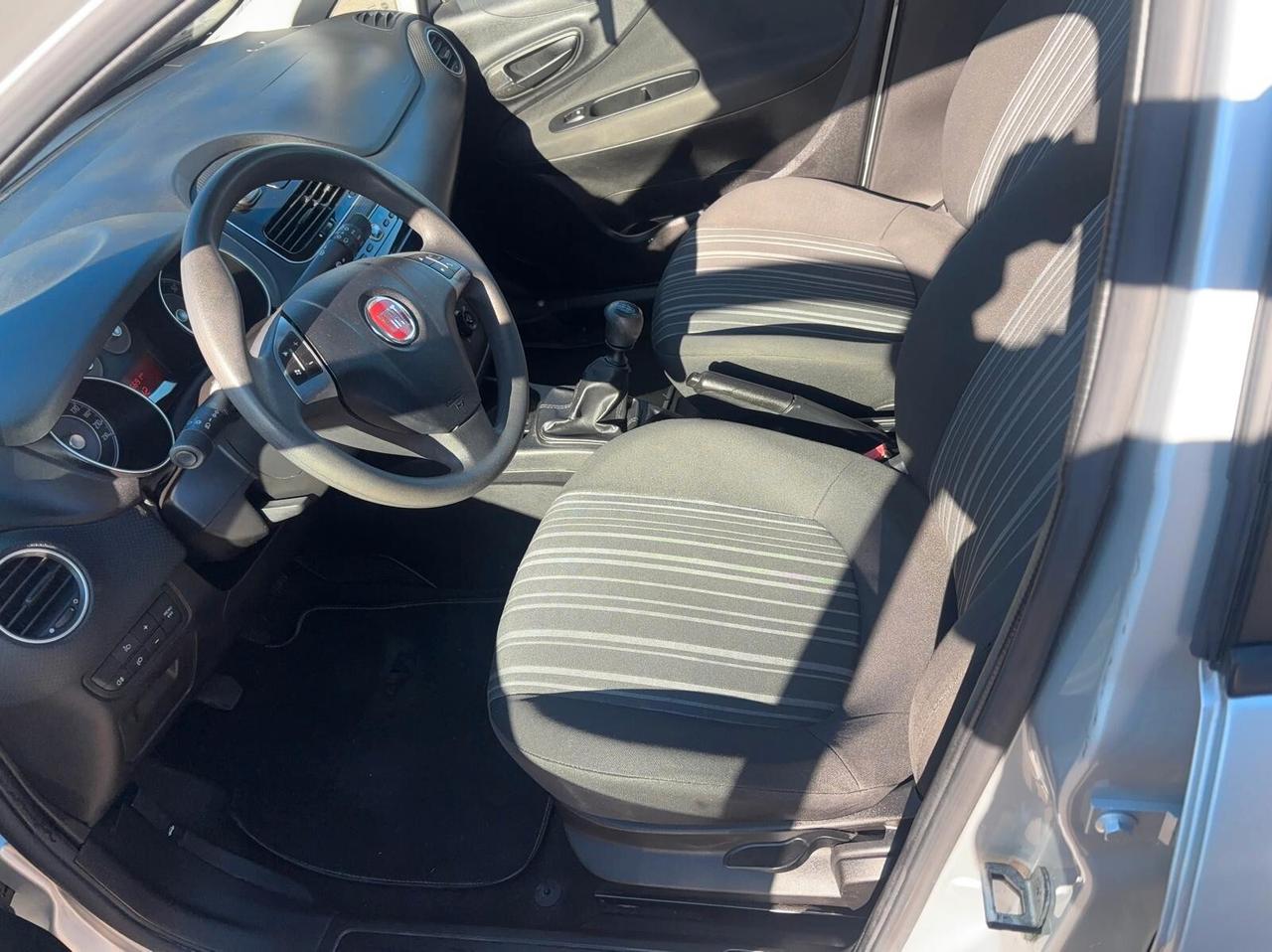 Fiat Punto Evo 1.4 5 porte Active Natural Power