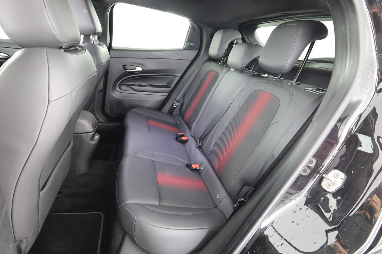 ALFA ROMEO Junior 1.2 136 CV Hybrid eDCT6 Speciale