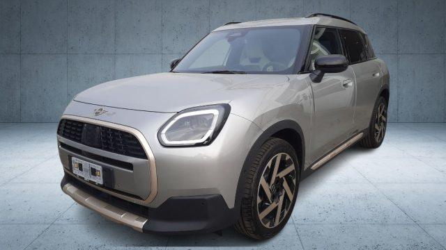 MINI Mini C Favoured Countryman