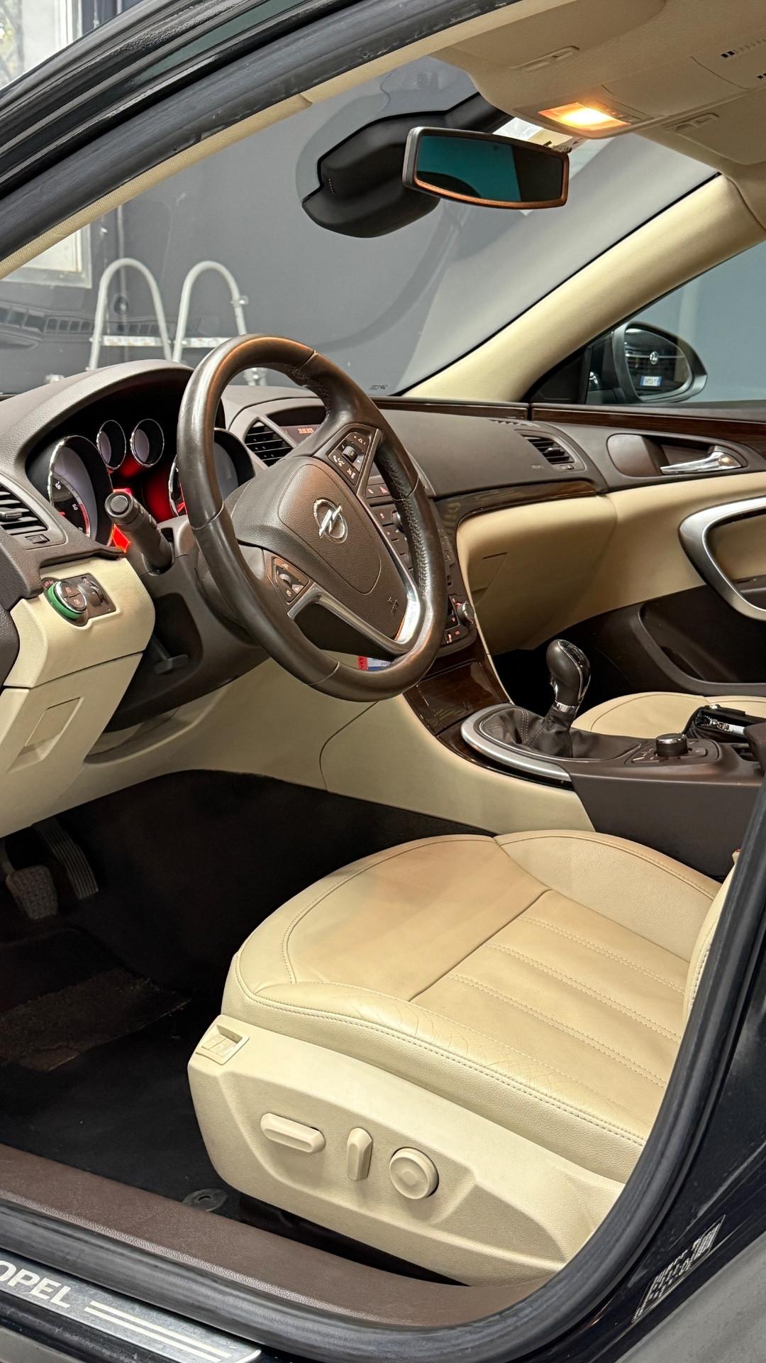 Opel Insignia 2.0 CDTI 160CV Cosmo Berlina 95.000KM