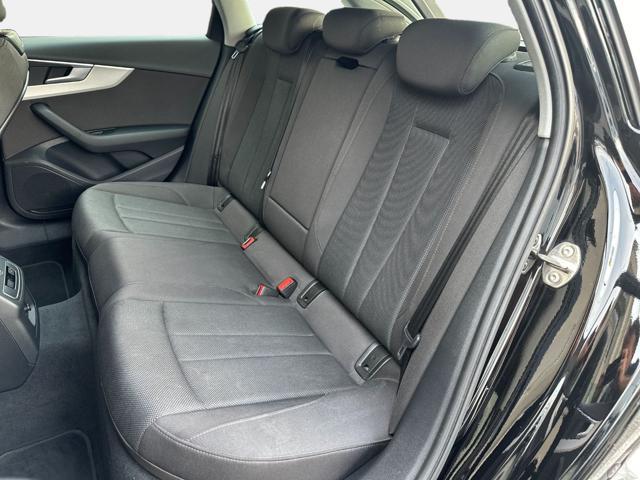 AUDI A4 Avant 35 TDI 163 CV S tronic Advanced