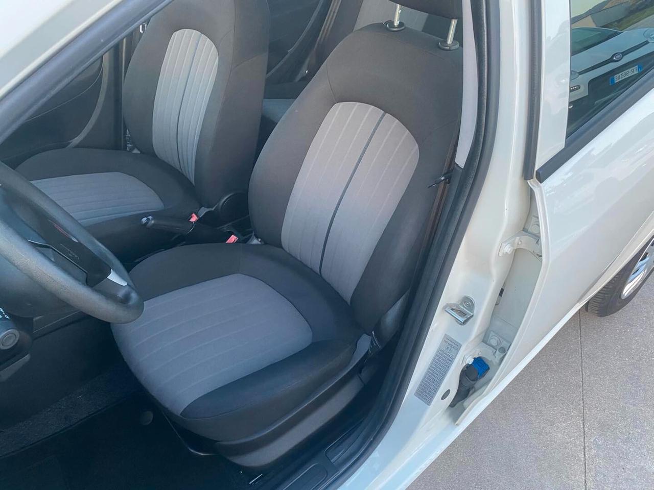 Fiat Punto benz/GPL 1.4 fire 77 CV Street 2018