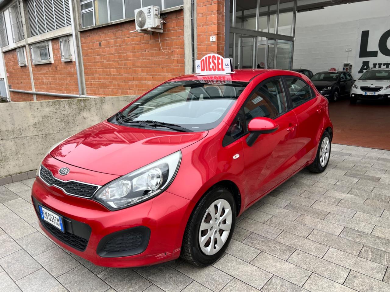 Kia Rio 1.1 CRDi WGT 5p. EX