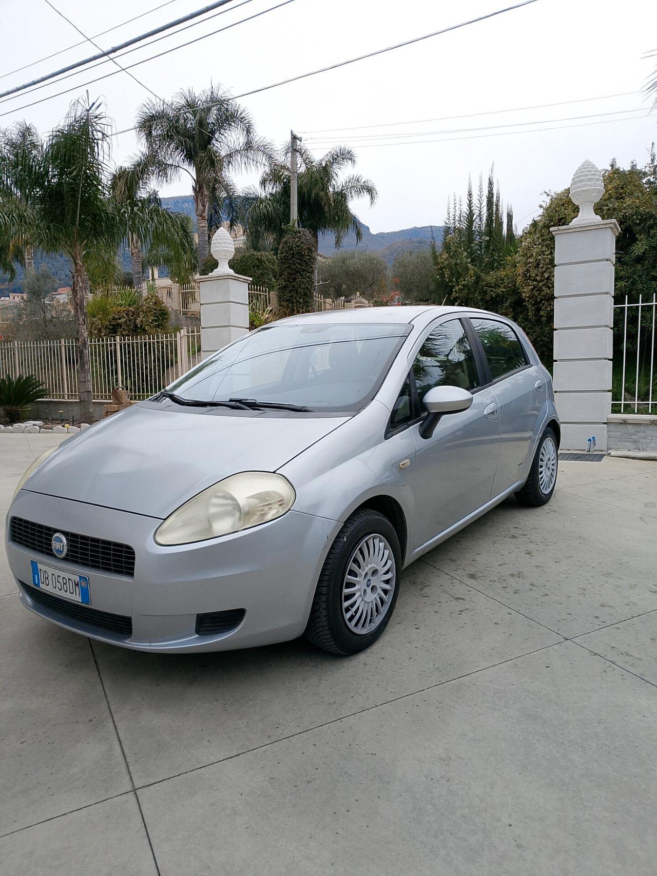 Fiat Grande Punto 1.4 benzina GPL