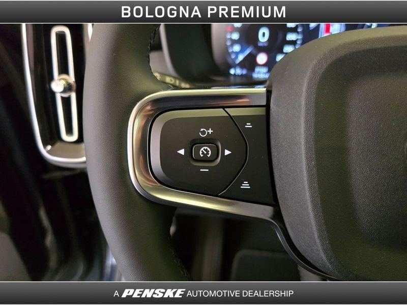Volvo XC40 XC40 T2 Geartronic Momentum Pro