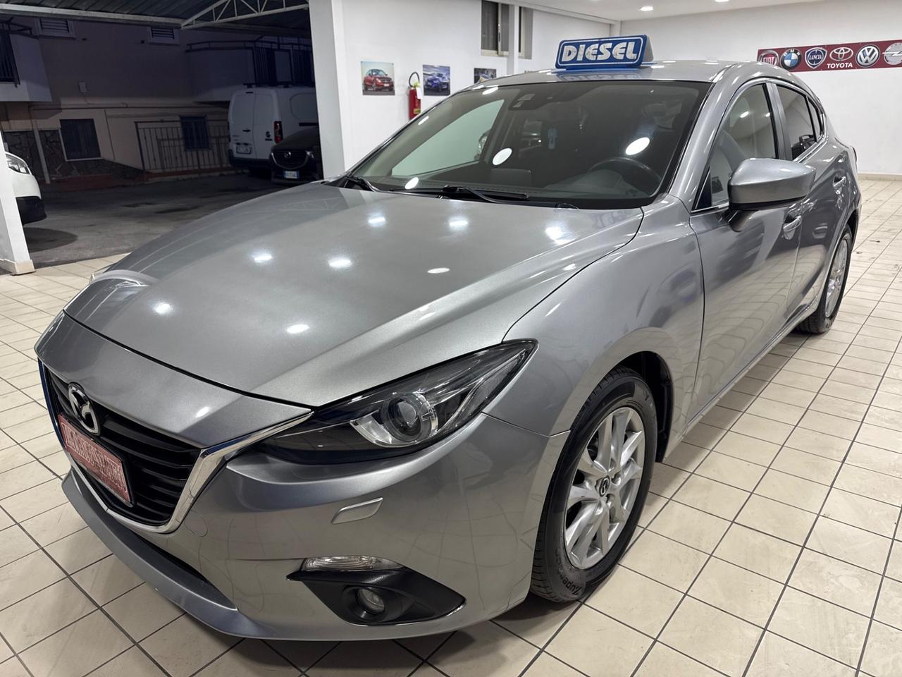 Mazda 3 1.5 2016 full optional nuova