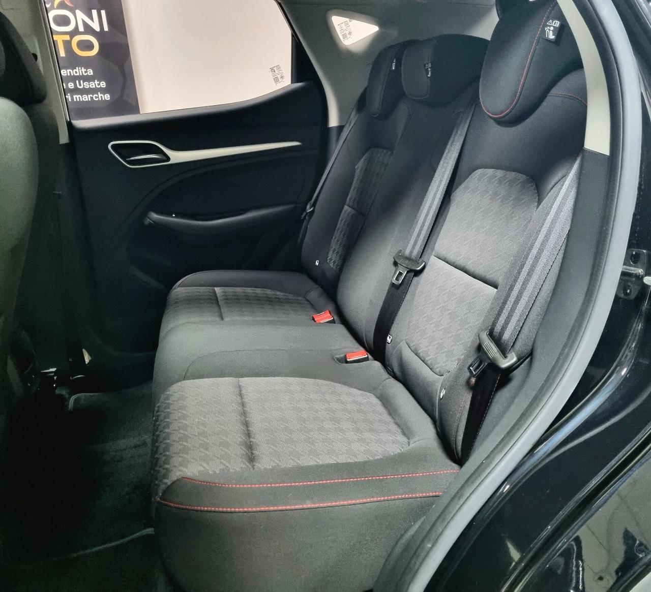 MG ZS 1.5 VTi-tech 106CV LUXURY NEOPATENTATI