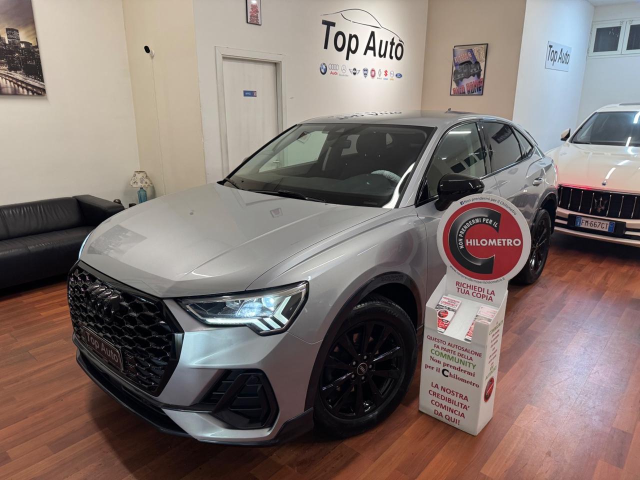 AUDI Q3 SPB 35 TDI S TRONIC IDENTITY BLACK - MY21