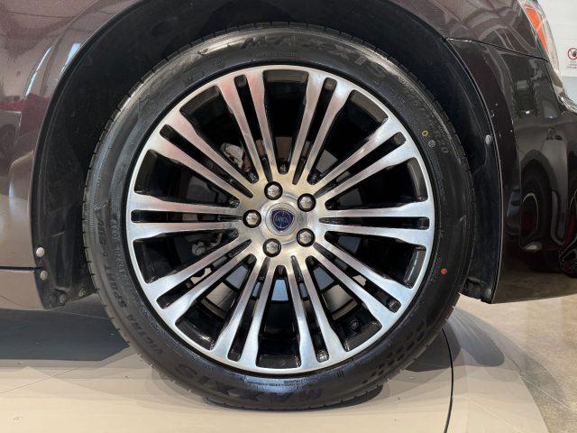 LANCIA Thema 3.0 V6 Multijet II 239 CV Executive PREZZO REALE