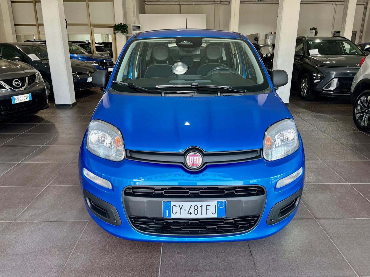 Fiat Panda 1.0 Hybrid Pandina 18000 KM