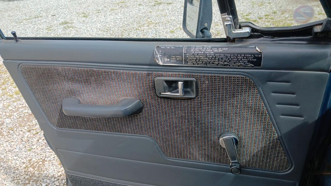 Mitsubishi Pajero Molle posteriori
