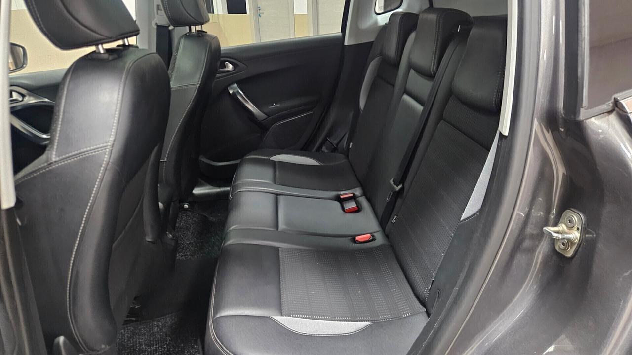 Peugeot 2008 1.6 e-HDi 92 CV Stop&Start Allure