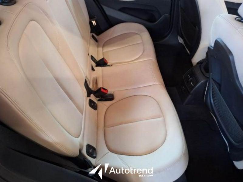 BMW X1 sDrive18d 150 CV NAVI LED Business Advantage