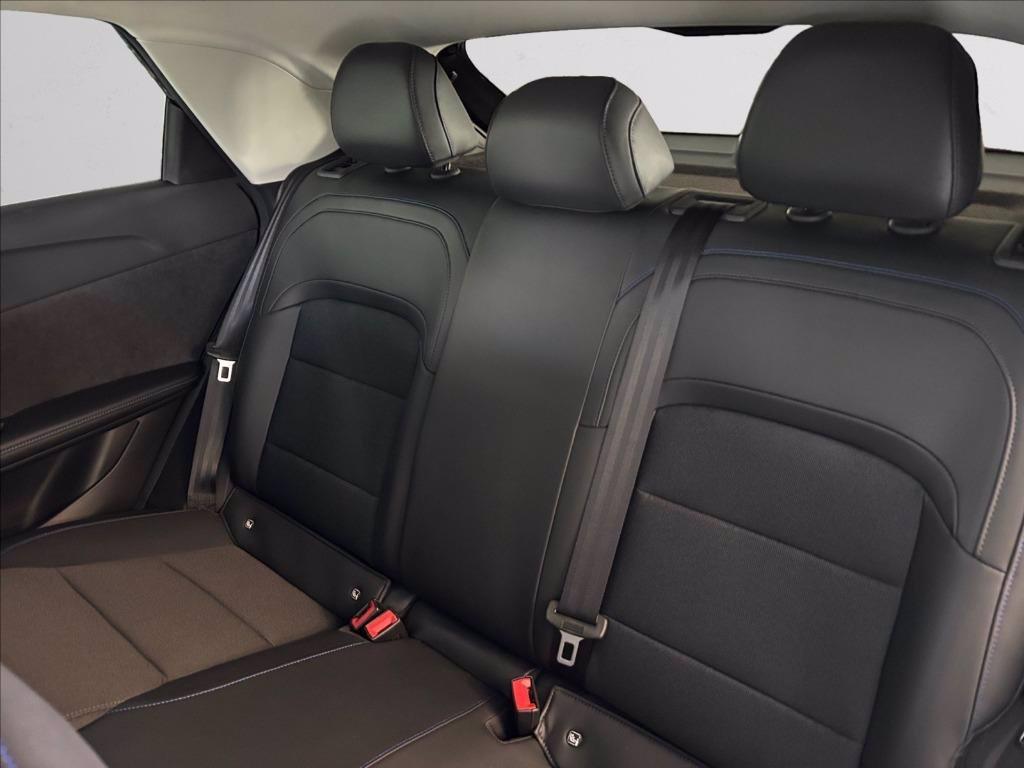 MG MG4 Luxury64 del 2025