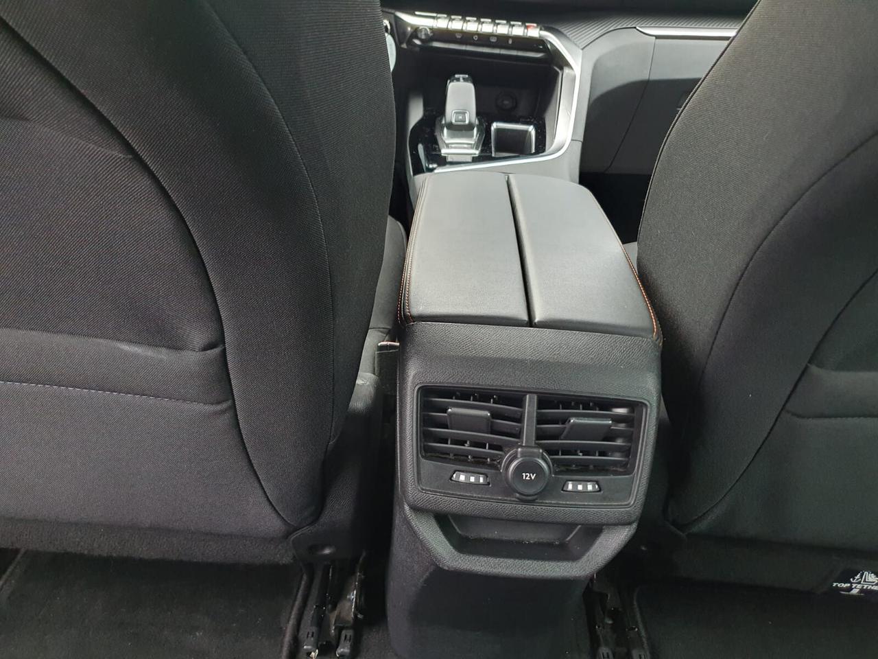 Peugeot 3008 BlueHDi 130 S&S EAT8 Allure