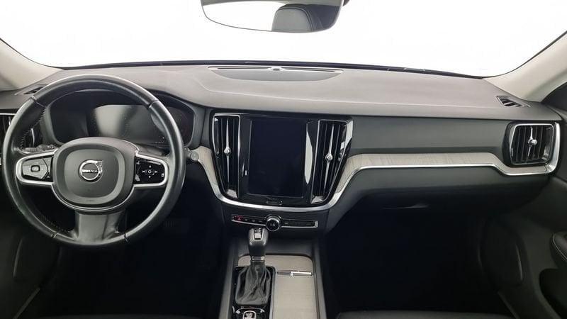Volvo V60 Cross Country Cross Country D4 AWD Geartronic Business Plus