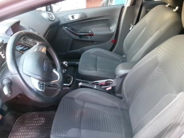 Ford Fiesta 1.5 TDCi 75CV 5 porte Titanium