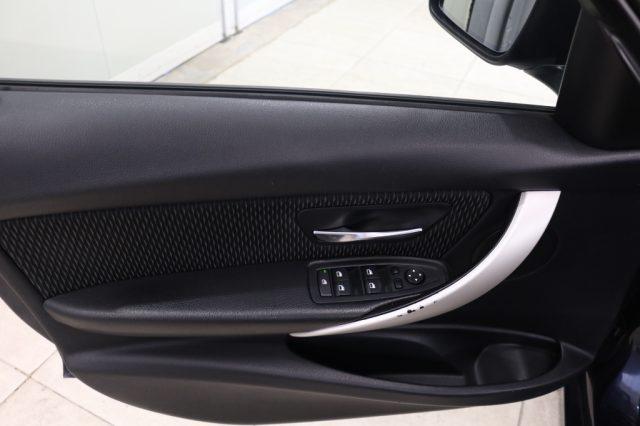 BMW 320 d Touring Business aut.