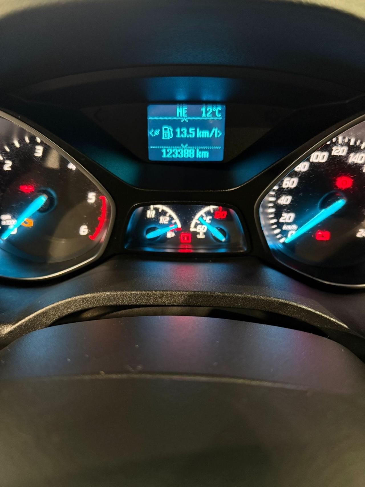 Ford Kuga 2.0 TDCI -GARANZIA