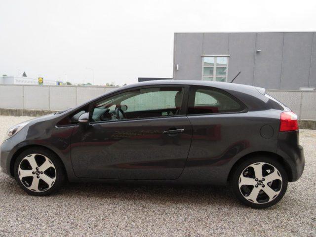 KIA Rio 1.4 CRDi WGT 3p. Limited Edition neopatentati