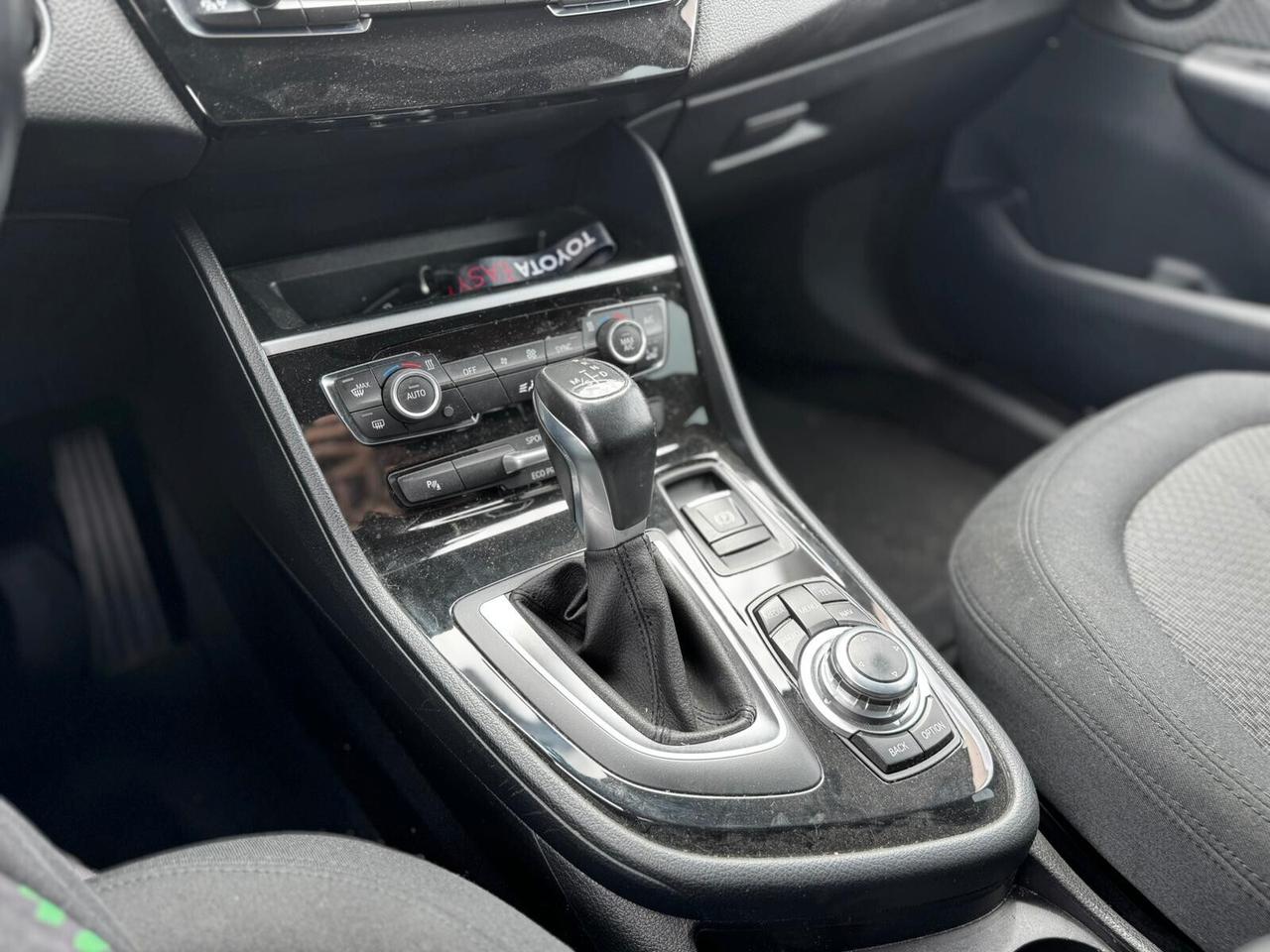 Bmw 2er Active Tourer 218d Luxury