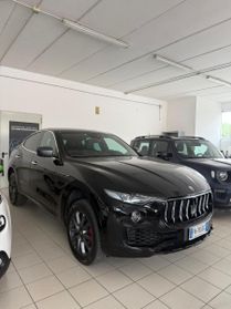 MASERATI - Levante - V6 Diesel 275 CV AWD Nerissimo