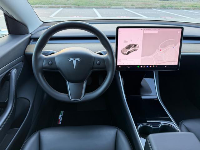 TESLA Model 3 STANDARD RWD PERFETTA