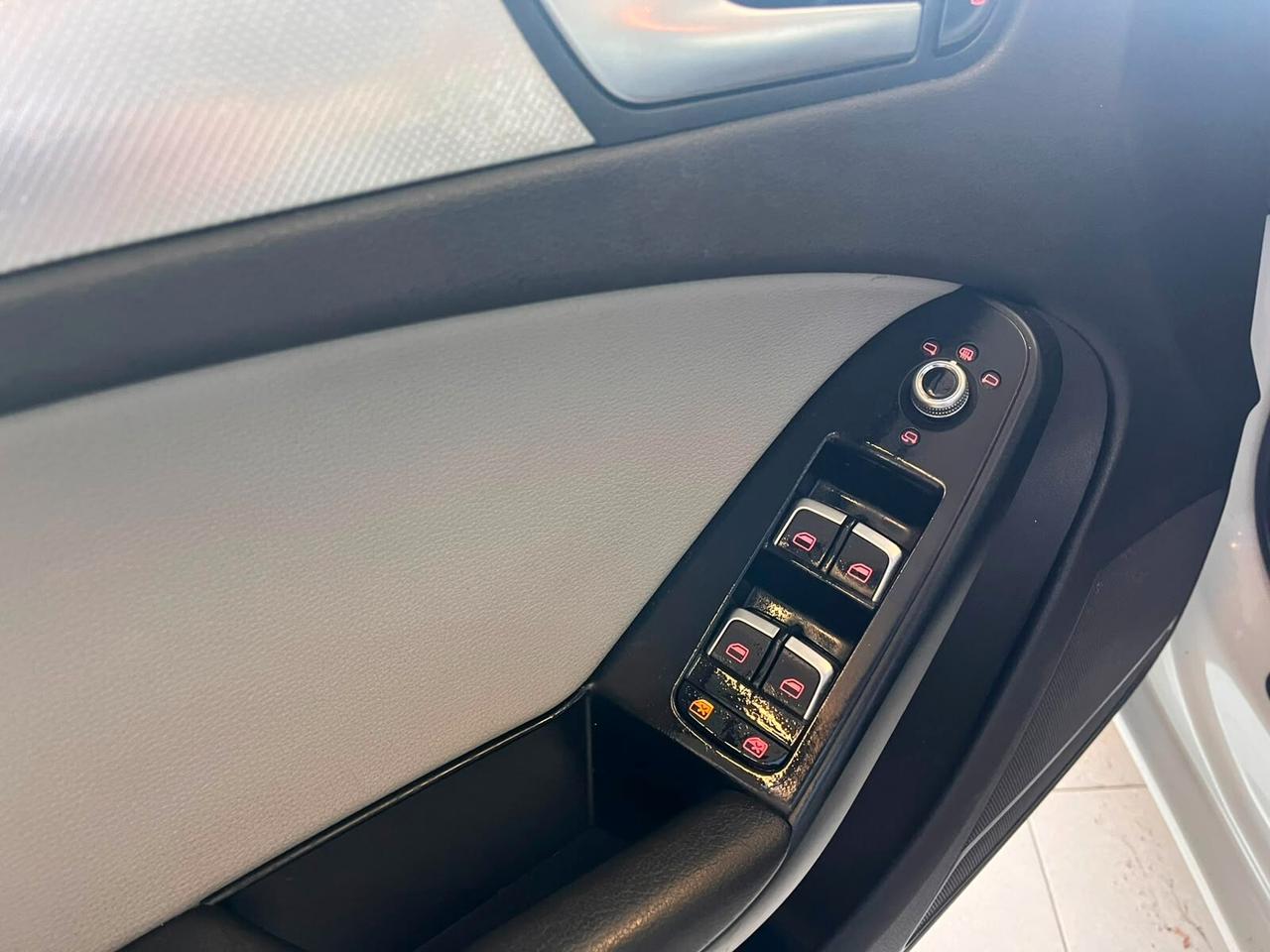 Audi A4 Avant 2.0 TDI 177CV Ambiente
