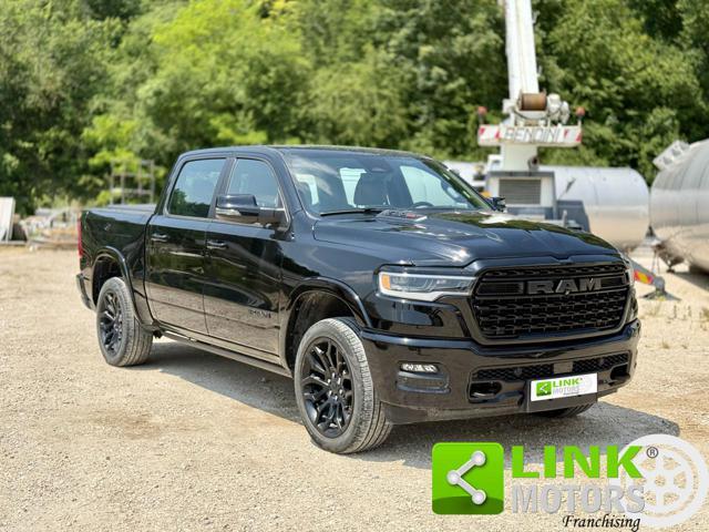 DODGE RAM 1500 crew Cab limited night edition