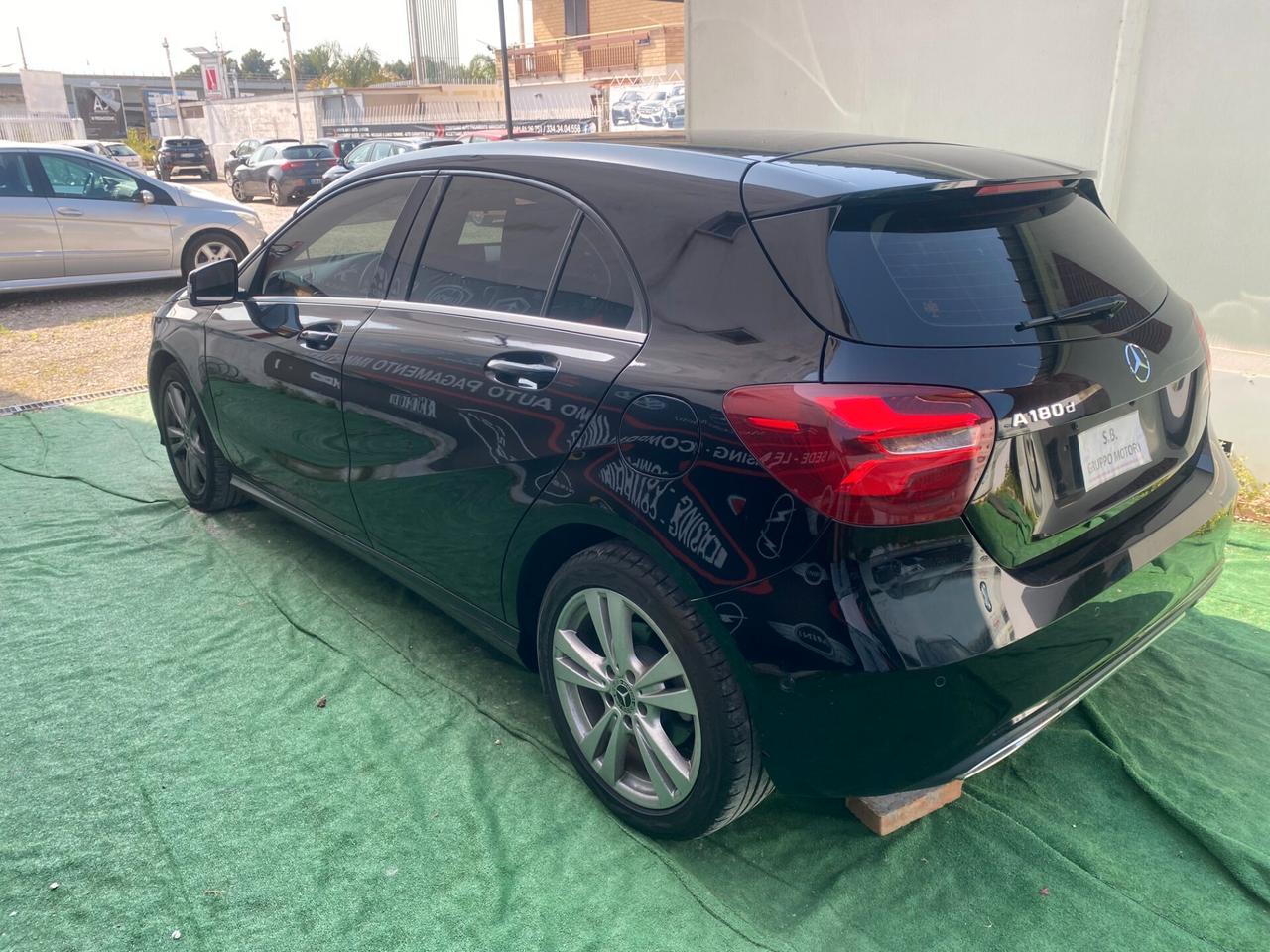 Mercedes-benz A 180D 2017 FULL OPT.