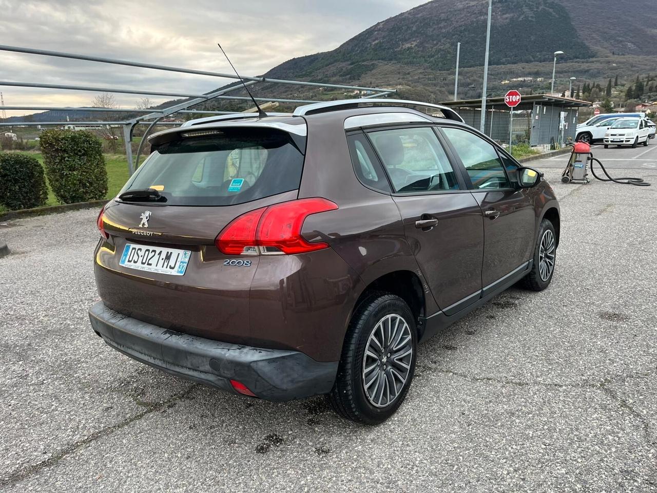 Peugeot 2008 1.4 HDi - 2015