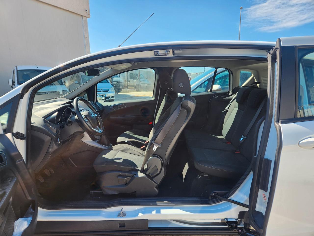 Ford B-Max 1.5 TDCi 75 CV Titanium
