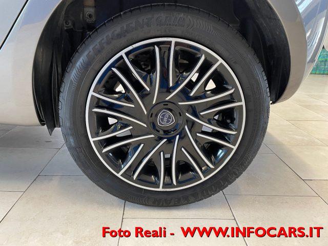 LANCIA Ypsilon 1.0 FireFly 5 porte S&S Hybrid Gold PROMO !!