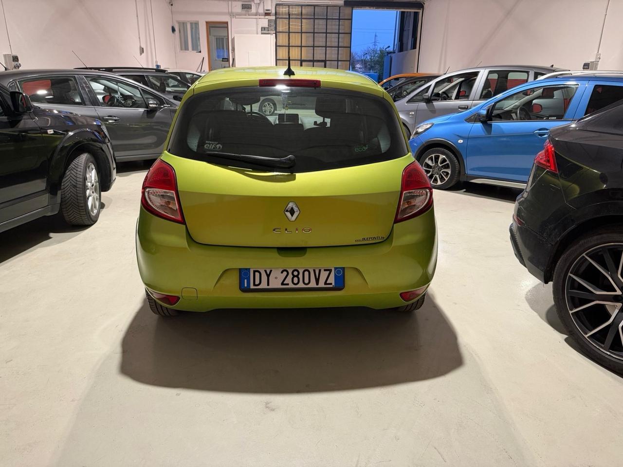 Renault Clio 1.2 16V 5 porte Luxe