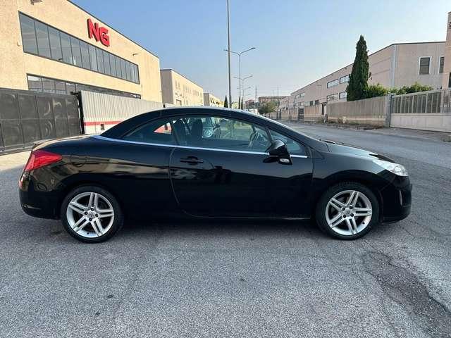 Peugeot 308 2.0 HDi 136CV CC Féline