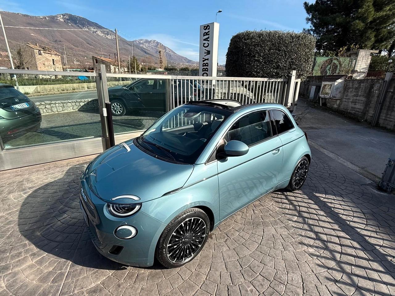 Fiat 500e Cabrio 42 kWh Icon